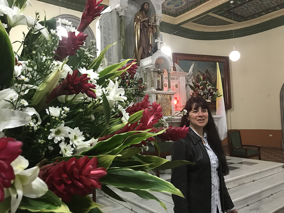 Canto de funerales Ministerio de Silvia Rodriguez